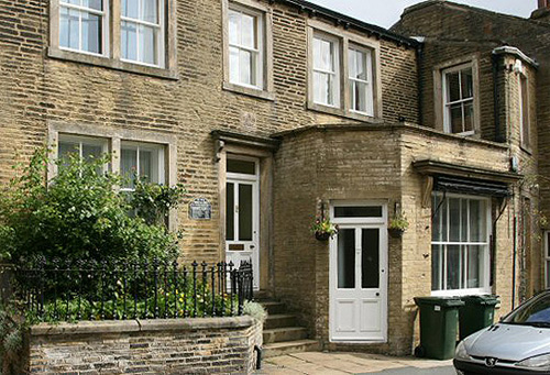 Фасад дома в Торнтоне Фасад дома в Торнтоне